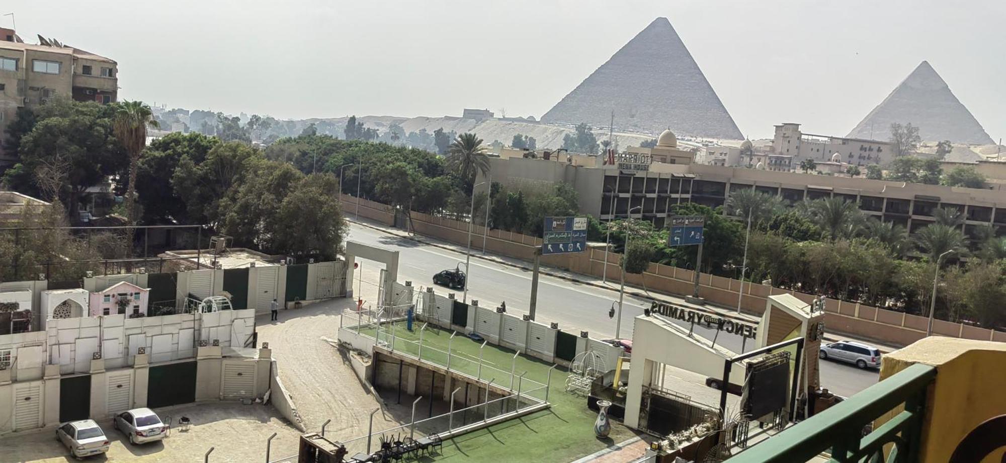 Regency Pyramids Hotel Cairo Exterior photo